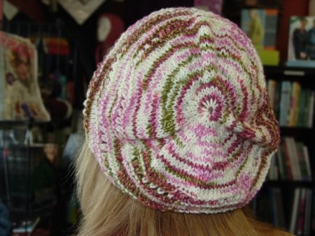 Free Online Patterns for an Easy Knit Hat - Associated Content
