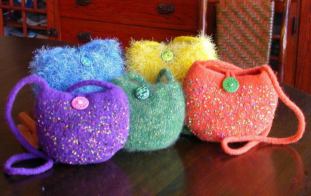KNITTED PURSES PATTERNS - FREE PATTERNS