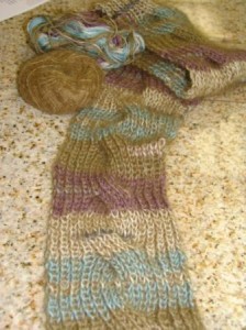 freeKnittingPatternCableScarf