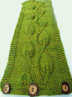 Knitty Keen: Free Pattern - Neck Warmer
