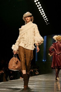christian-dior-fall-2010-sweater
