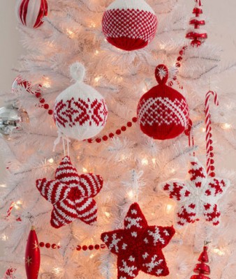 Over 50 Free Knitted Christmas Knitting Patterns