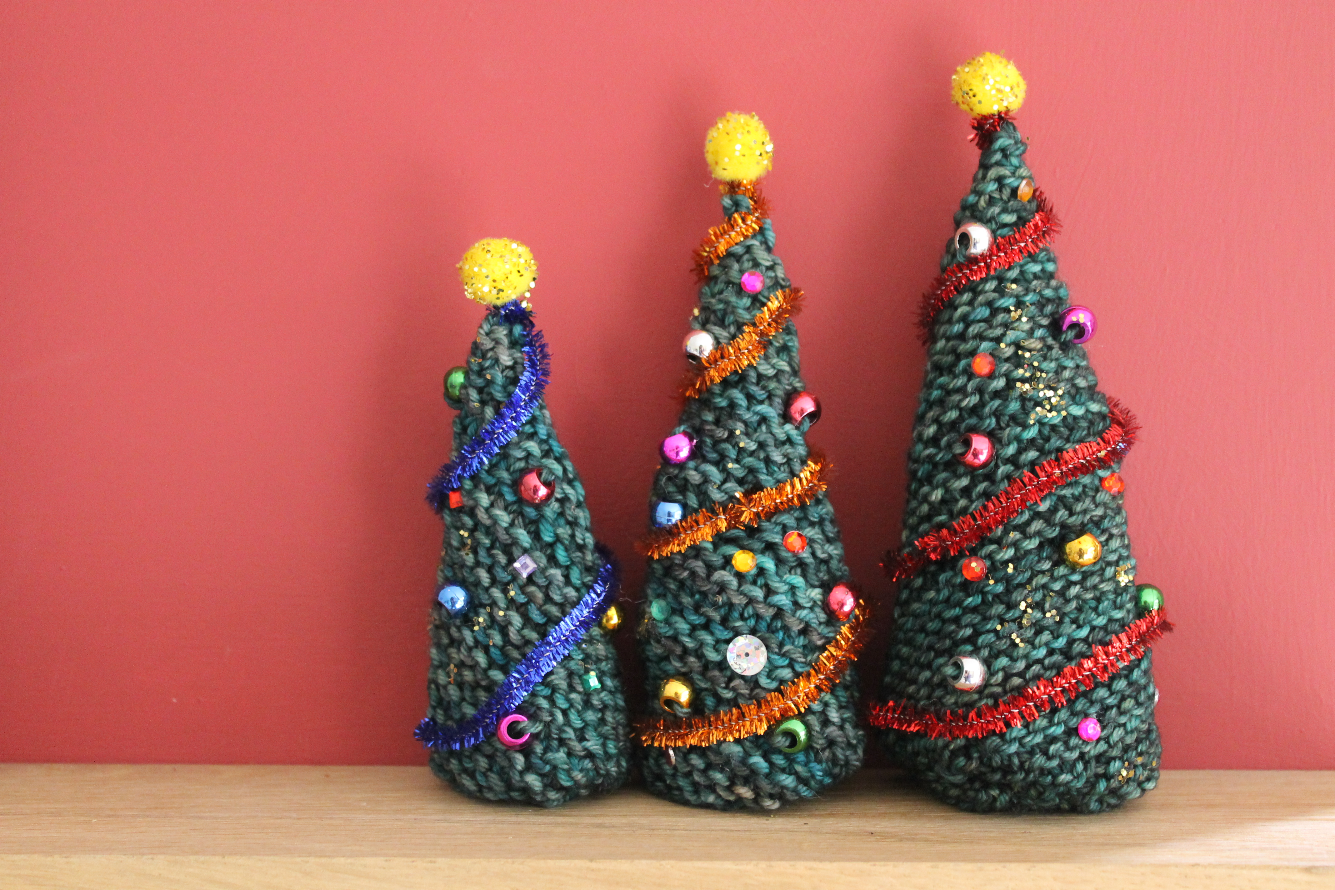 Knitted Christmas Trees Free Knit Pattern