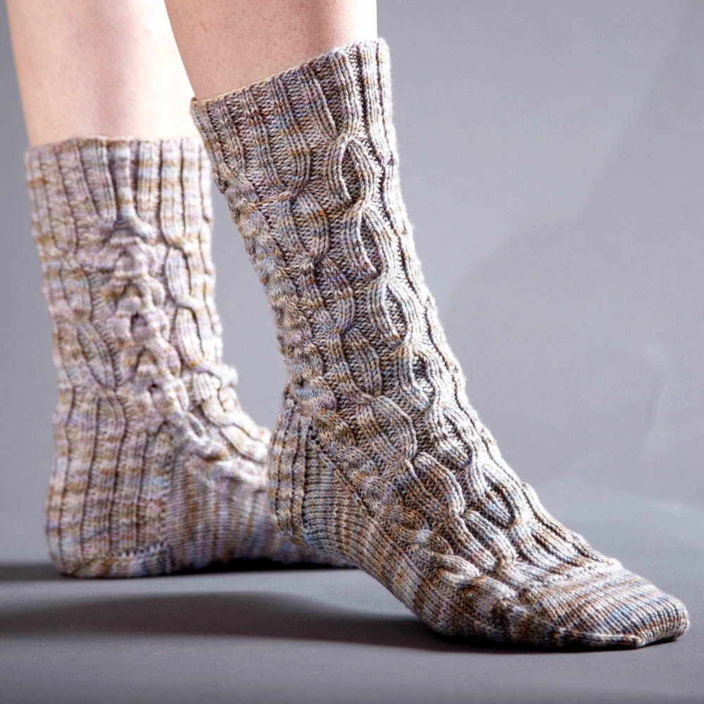 Sprouting Free Cabled Socks Knitting Pattern