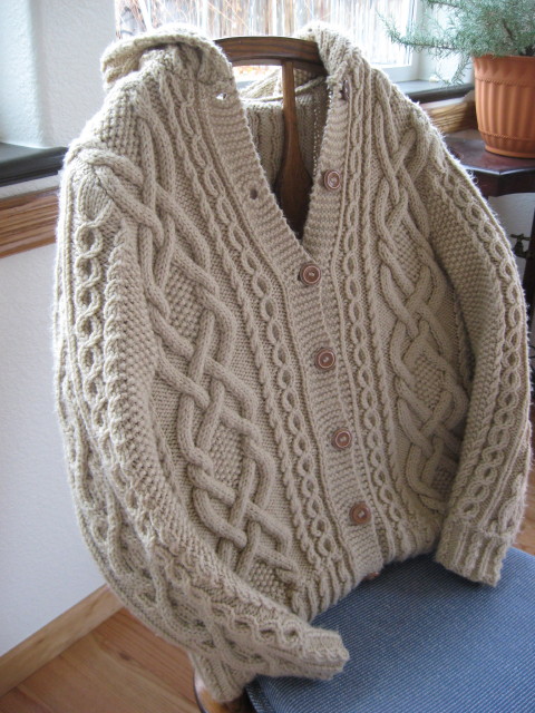 Free free cardigan knitting pattern with a hood Patterns ...