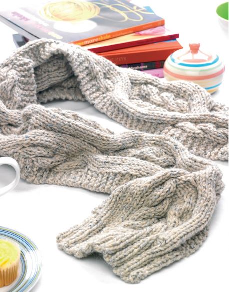 Susan Chunky Cables Scarf Free Knitting Pattern