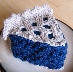 ChemKnits: Search for the perfect convertible mittens pattern