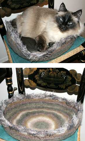 Felted Kitty Bed