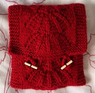 Knitted Pouch