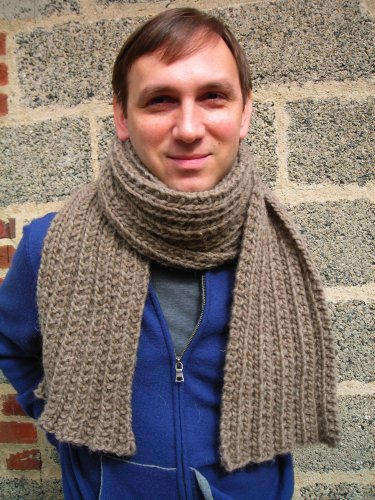 NobleKnits Knitting Blog: Free Knitting Pattern - Easy Diagonal Scarf