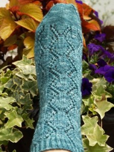 Free lace sock knitting patterns