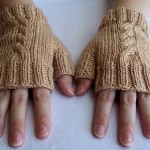 Cabled Fingerless Mitts