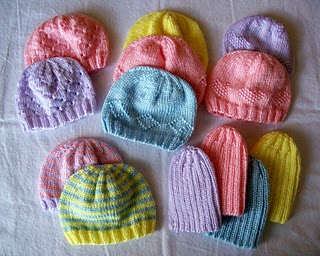 Loom Knit Rainbow Colour Preemie Hat Pattern - The Crochet Crowd