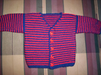 Boys&apos; Sweater Knitting Pattern with V-Neck and Raglan Sleeves in