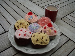 Free Knitted Cupcake Patterns