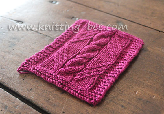 Free Cable in a Diamond Knitting Pattern Panel