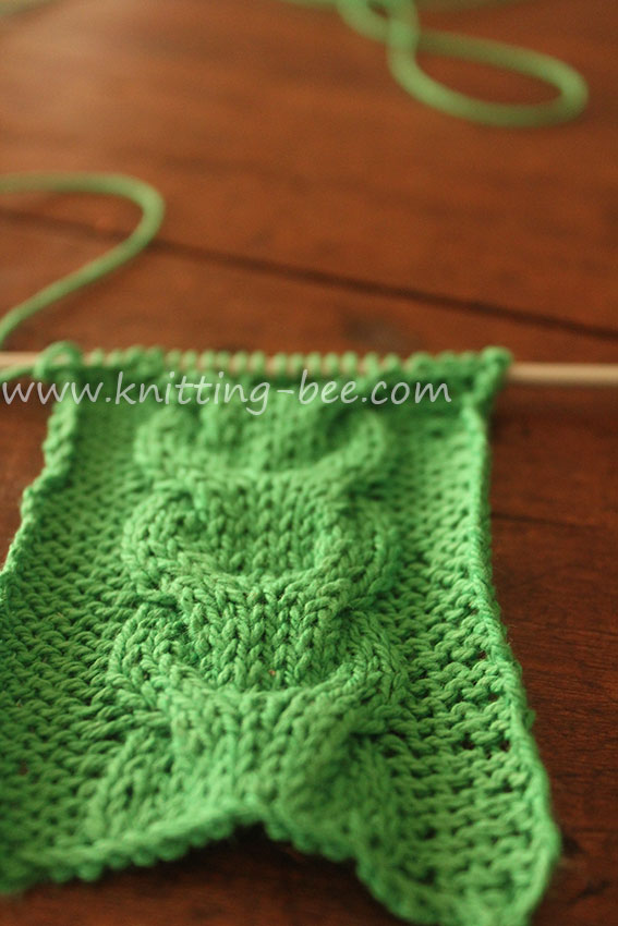 Free link cable knitting stitch pattern