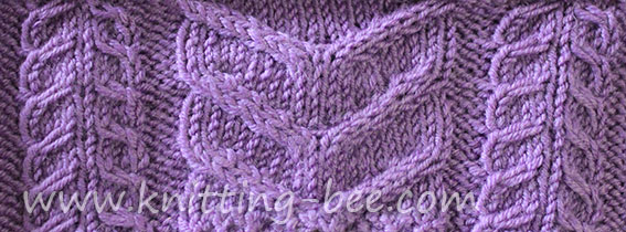 Mini Claw and Wide Cable Knitting Pattern