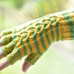 Daffodil Love Gloves