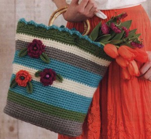 Market Bag with Flower Crochet