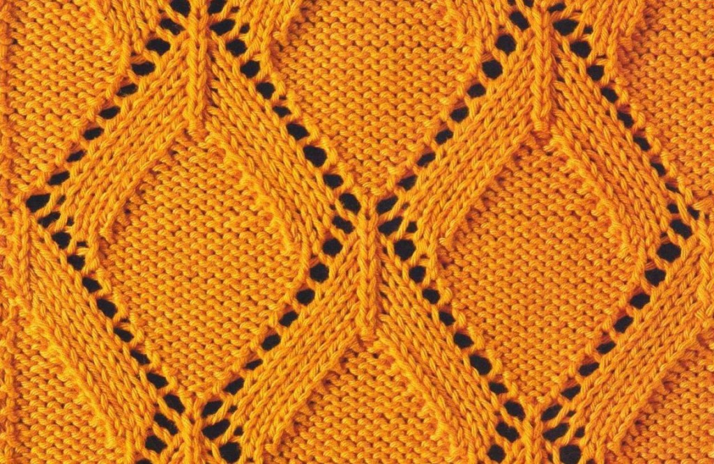 knitted diamond pattern