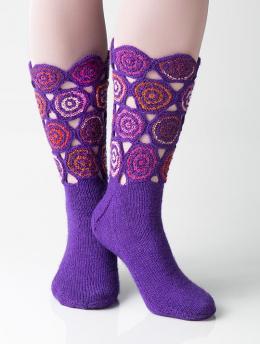 Socks with patchwork circle leg