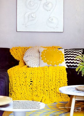 yellow-knit-throw-chunky