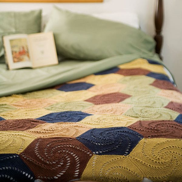 Salem – Swirled Hexagons Crocheted Coverlet