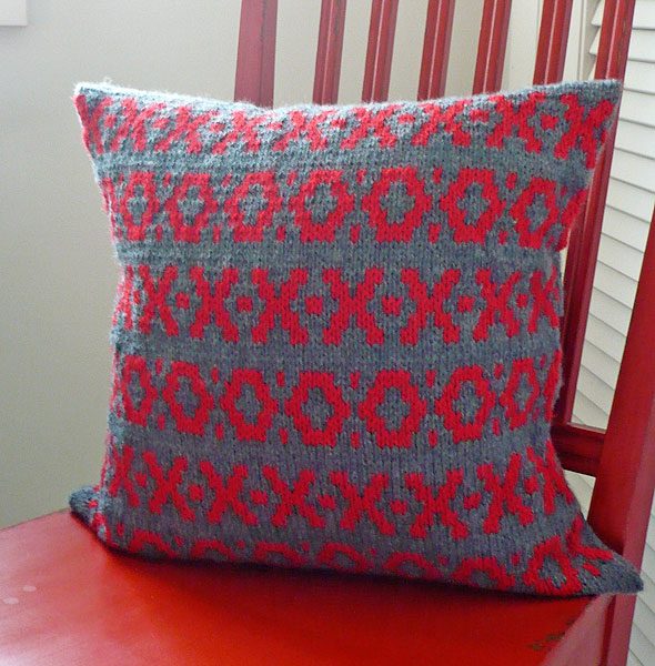 Xs and Os Pillow Cover