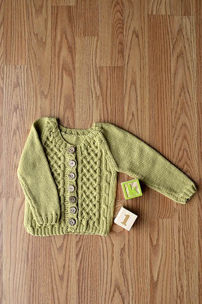 Picket Cardigan - Free Knitting Pattern with celtic cable for little ones