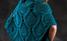 Peacock Shawl – Pineapple Motif Free Crochet Shawl Pattern