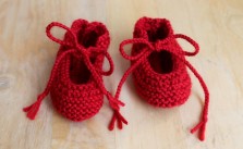 Cute Red Booties Knitting Pattern