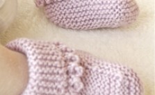 Lullaby Booties – Free Knitting Pattern