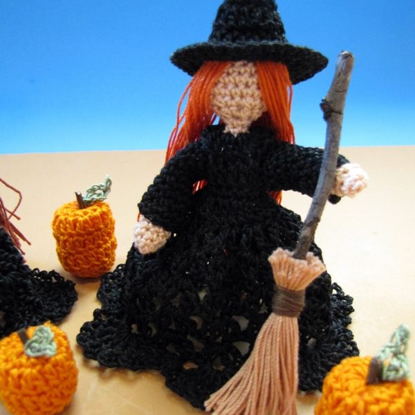 The Littlest Witches: A Free Crochet Pattern