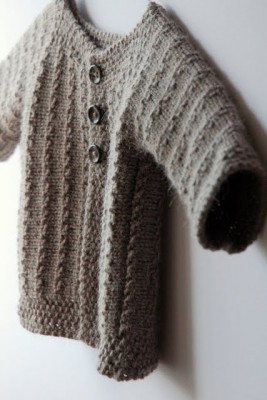 Demne by knitsofacto - Knitting Bee
