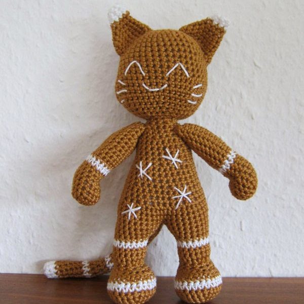 Ginger – The Gingerbread Cat