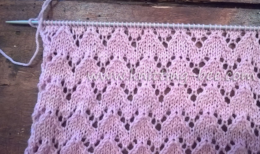 Lace-Chevron-free-Knitting-Stitch-by-Knitting-Bee-2
