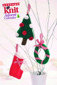 Quick Knit Christmas Card Decorations