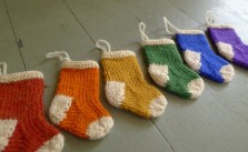 Stocking Ornaments Pattern – Free Knitting