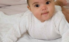 Sweater for Little Boys or Little Girls – Free knitting patterns