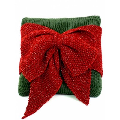 Christmas Bow Pillow - Free Christmas Knitting Pattern