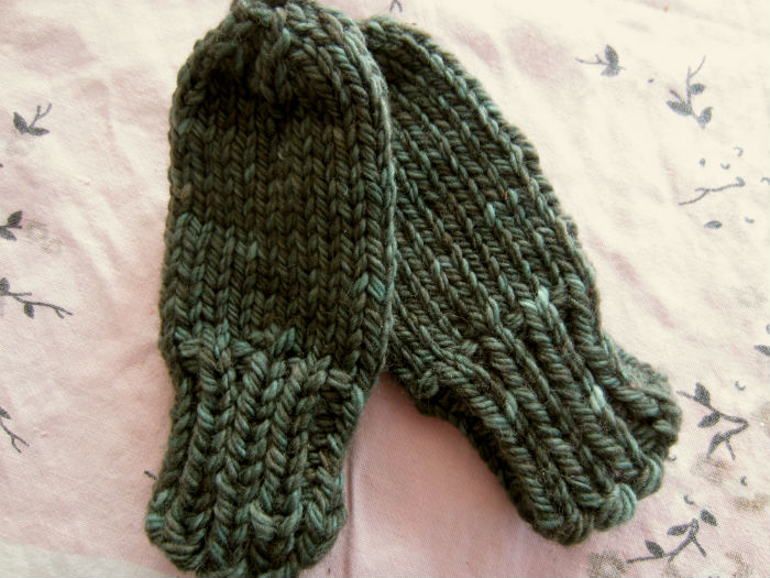 Chunky Baby Mittens with No Thumb Free Knitting Pattern