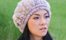 Estelle Comet Chunky Yarn Beret – Free Knitting Pattern
