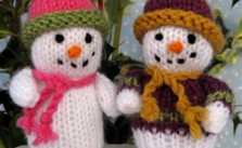 Cute Xmas Snowman Free knitting pattern