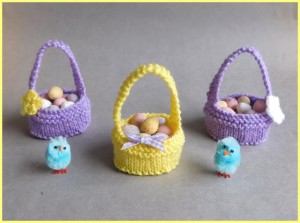 free little knitted easter gee basket