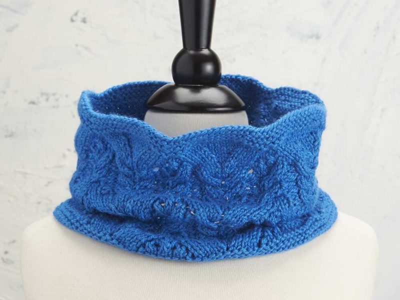 Jannie Cowl Free Knitting Pattern