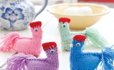 Mama Hen Cozies free Knitting Pattern