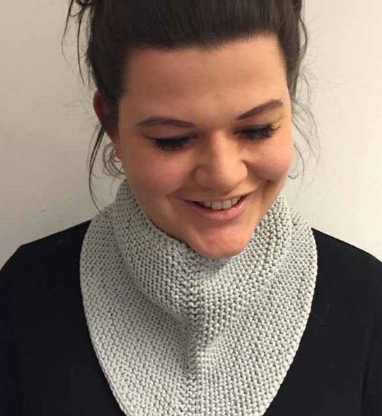 Cleo – Neckerchief Free Knitting Pattern