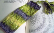Lace Waves Bookmark Free Knitting Pattern