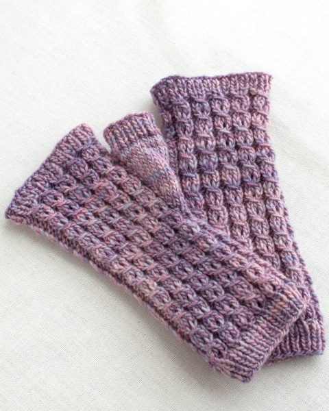 Martine Mitts Free Knitting Pattern